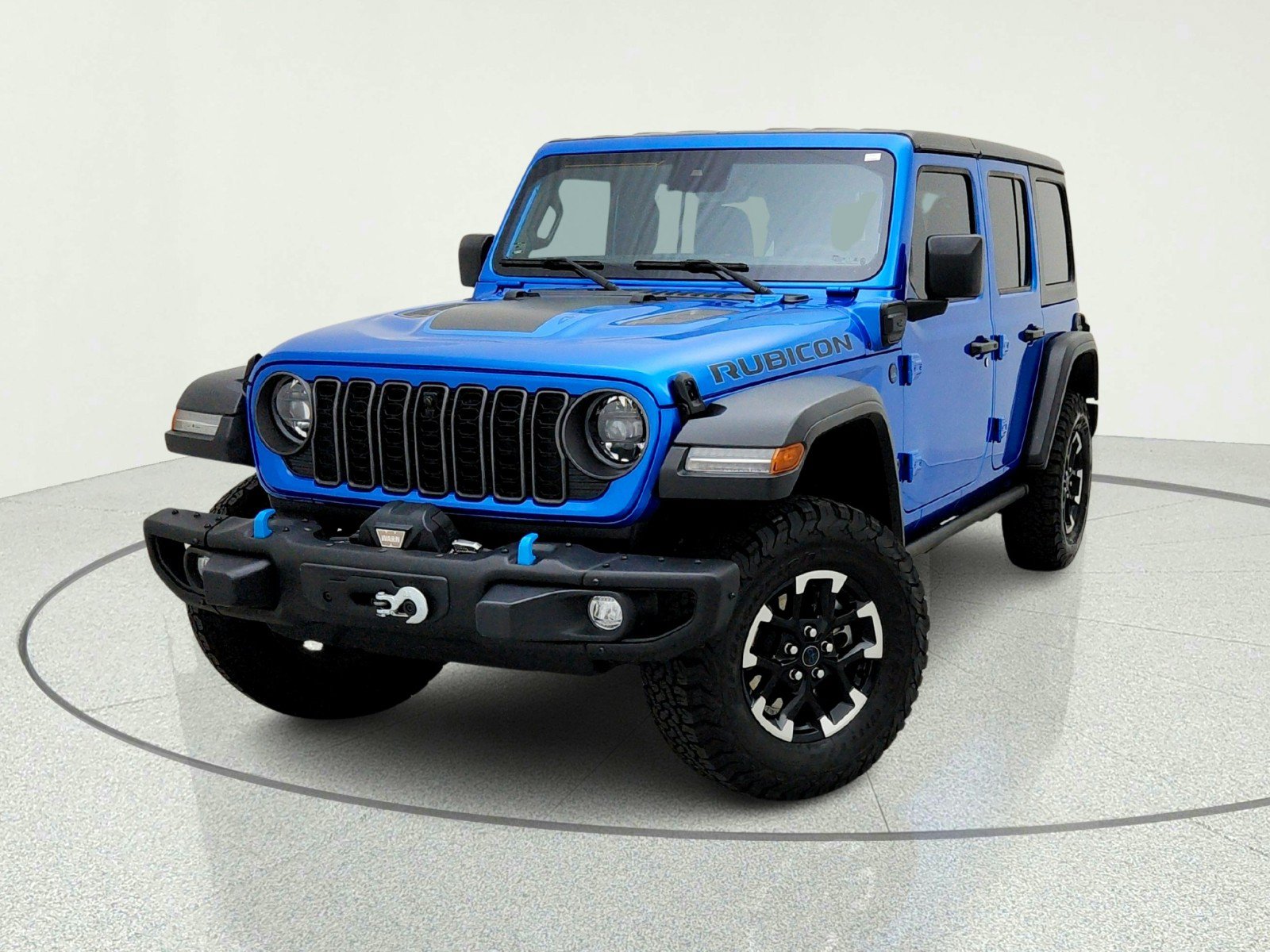 Used 2024 Jeep Wrangler Unlimited Rubicon 4xe w/ Capability Package AWD/4WD image 2