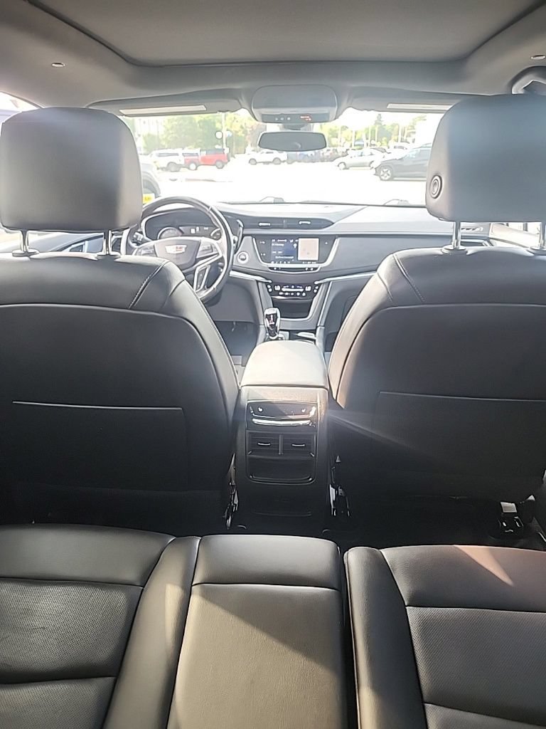 Used 2023 Cadillac XT5 Premium Luxury AWD/4WD image 16