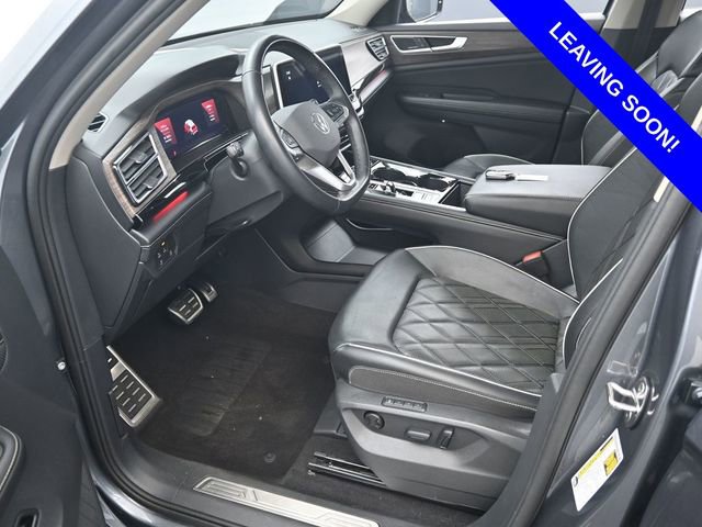 Used 2024 Volkswagen Atlas SEL Premium R-Line AWD/4WD image 14