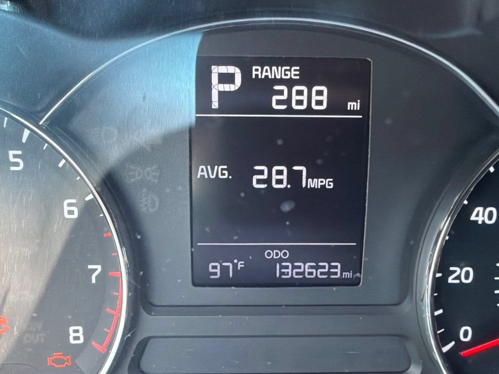 Used 2017 Kia Forte LX FWD image 12