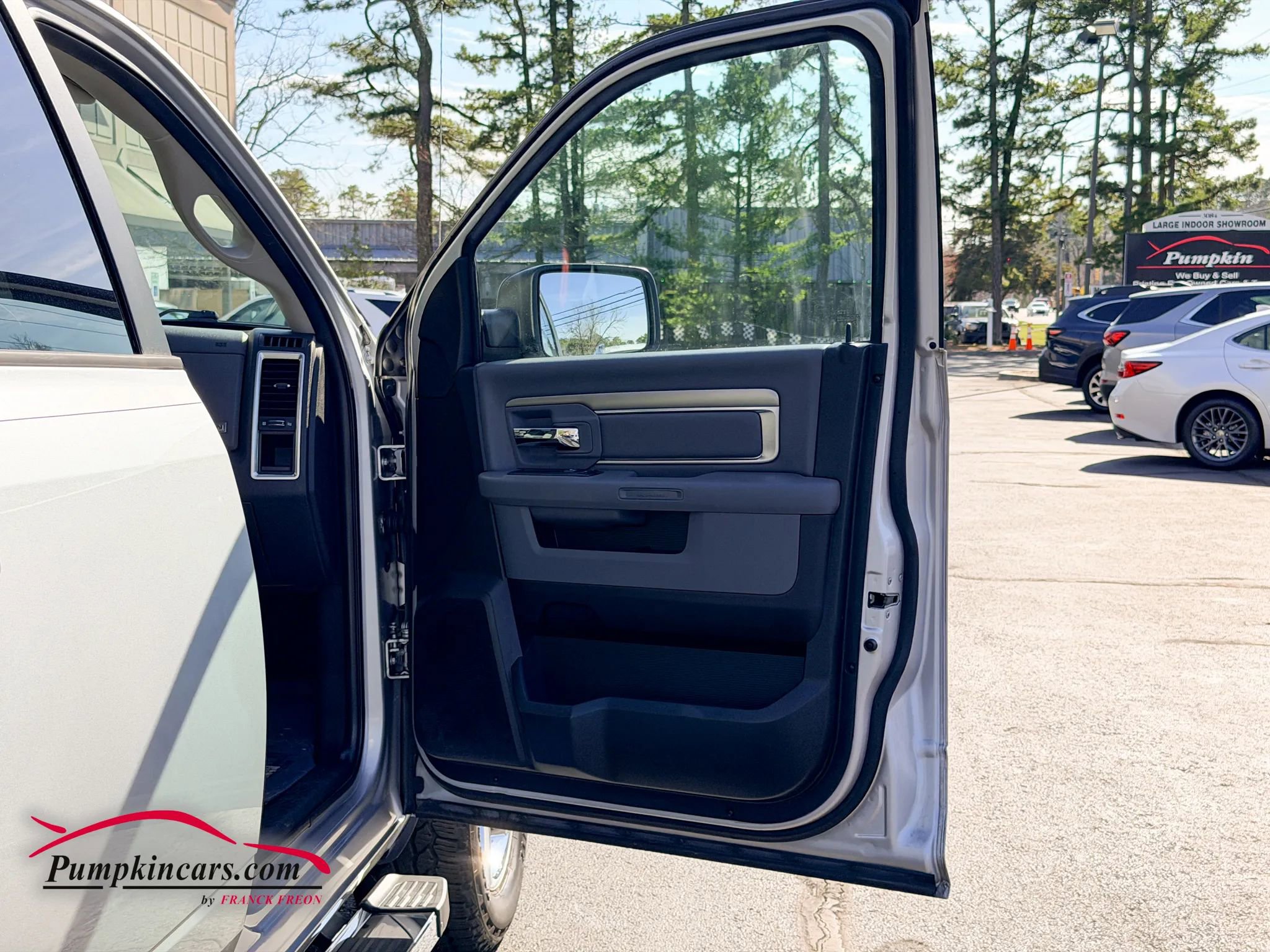 Used 2016 RAM 1500 Big Horn image 21