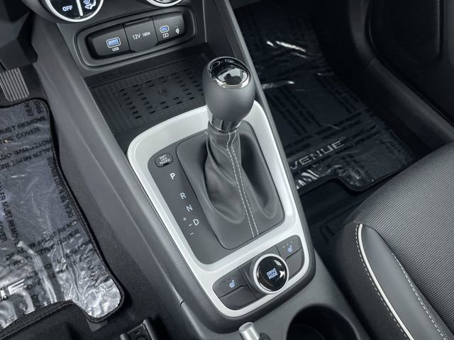 New 2026 Hyundai Venue SEL FWD image 30