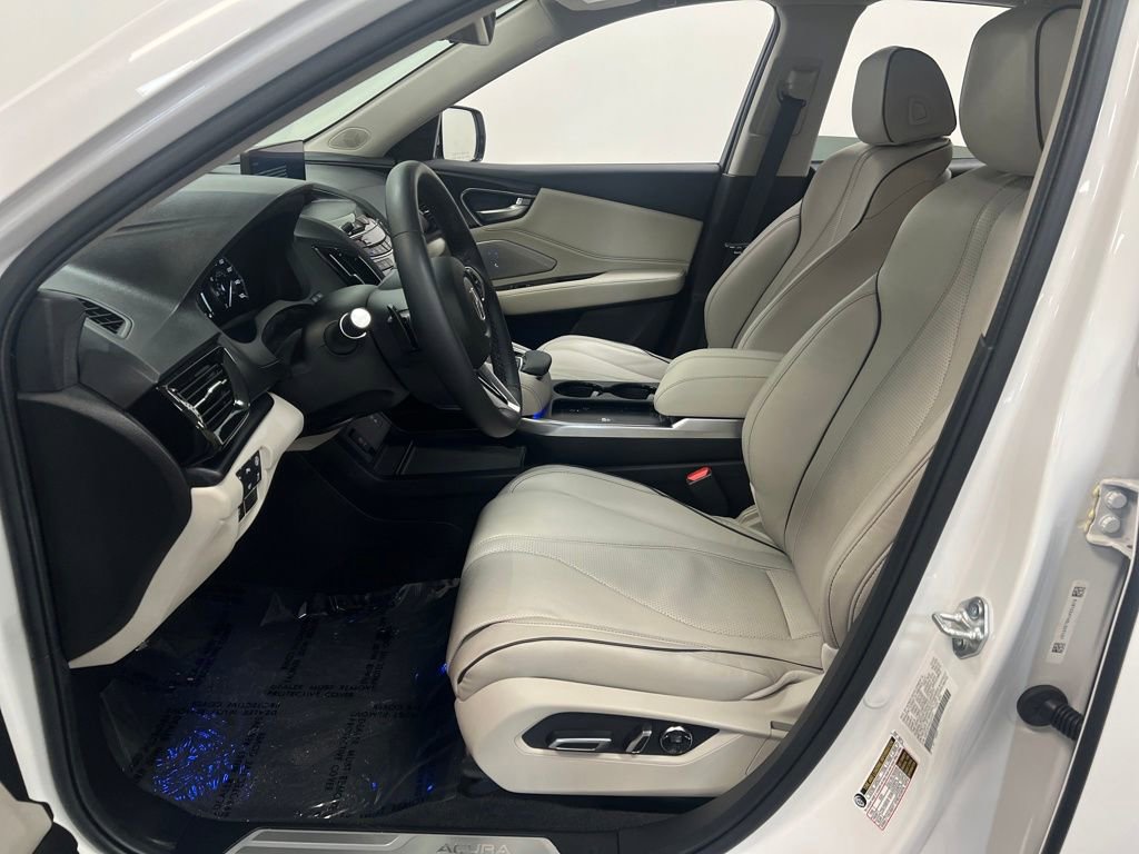 Used 2025 Acura RDX SH-AWD w/ Advance Package image 11