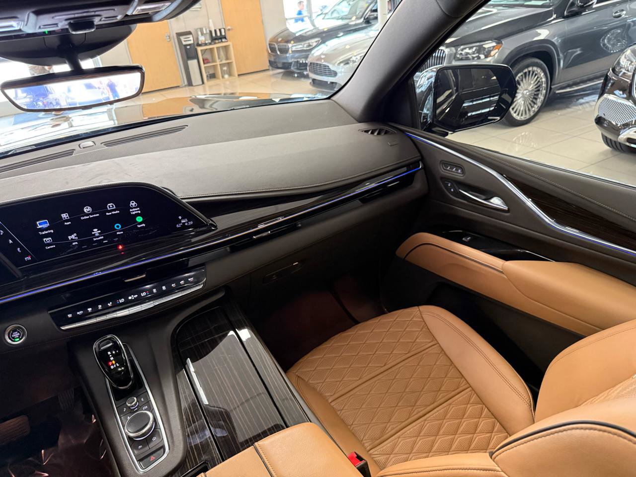 Used 2021 Cadillac Escalade Sport w/ Driver Assist Tech Package AWD/4WD image 13