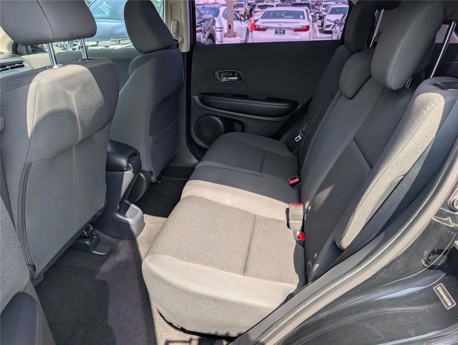 Used 2019 Honda HR-V LX image 14