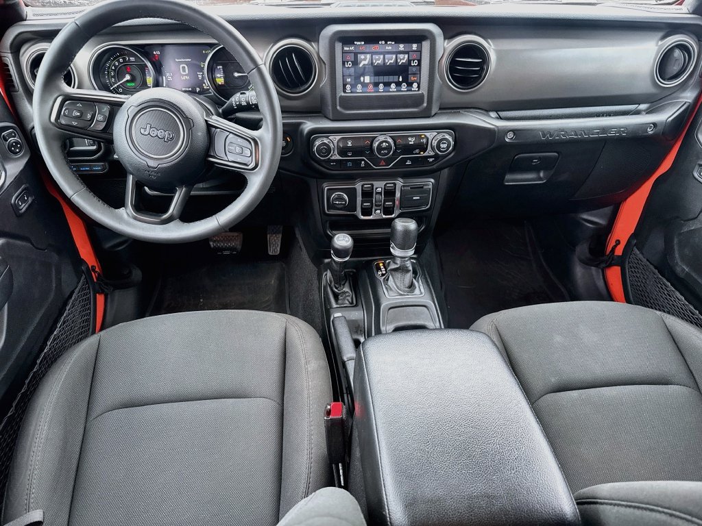 Certified 2023 Jeep Wrangler Unlimited AWD/4WD image 23