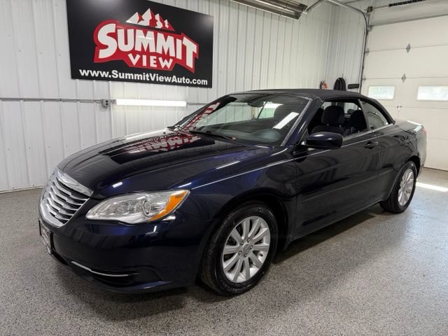 Used 2012 Chrysler 200 Touring FWD image 7