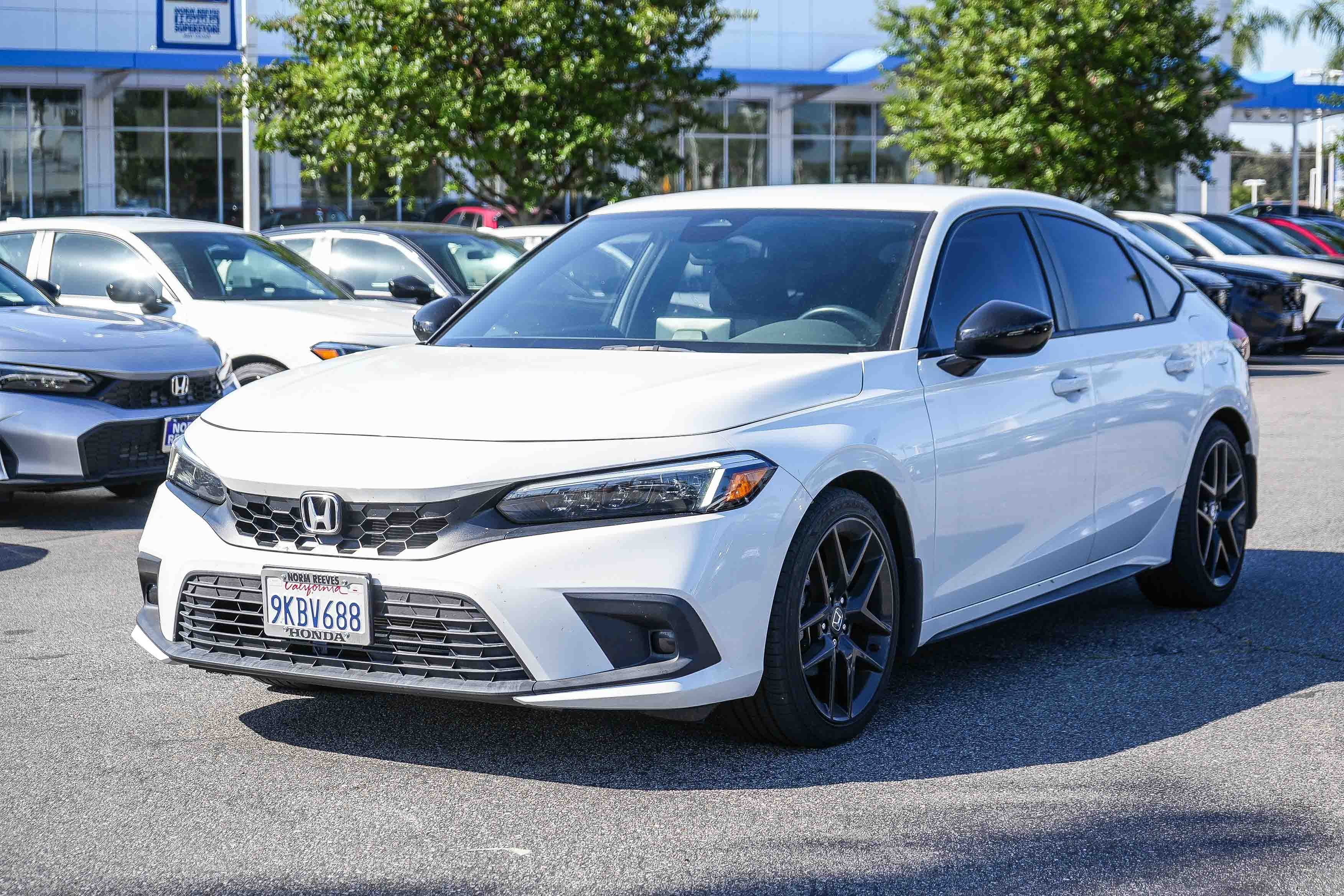 Used 2024 Honda Civic Sport image 3