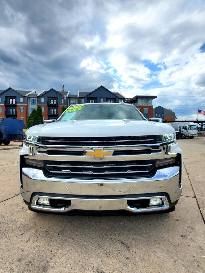 Used 2020 Chevrolet Silverado 1500 LTZ w/ LTZ Convenience Package image 2