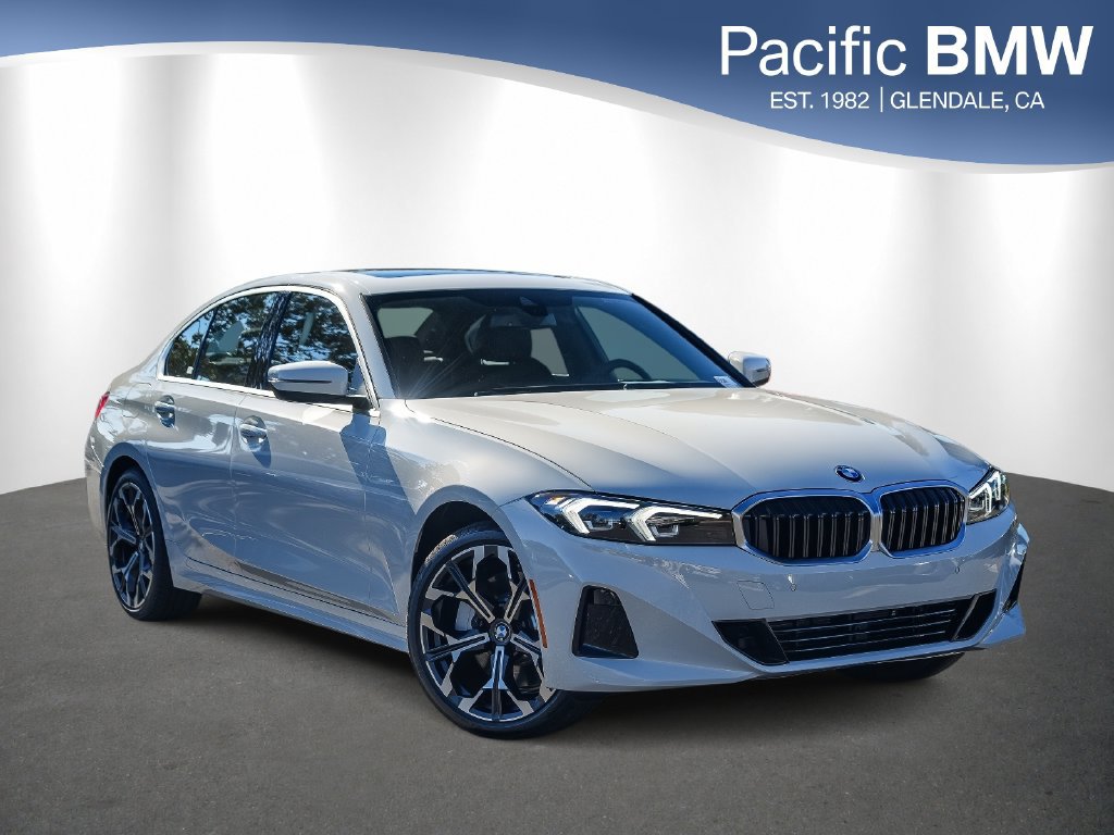 New 2026 BMW 330i Sedan w/ Convenience Package RWD image 1