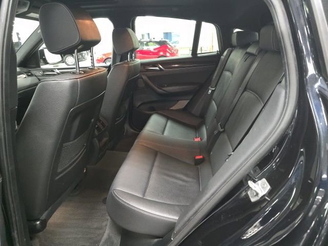 Used 2017 BMW X4 M40i image 13