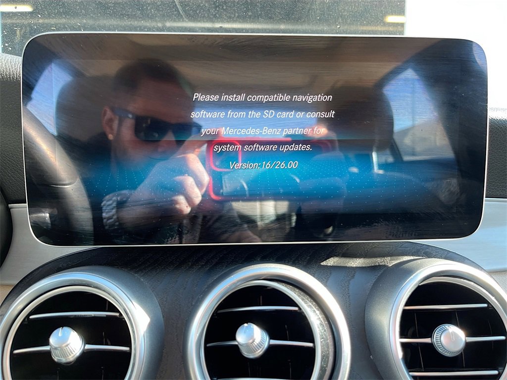 Used 2020 Mercedes-Benz C 300 4MATIC Sedan image 13