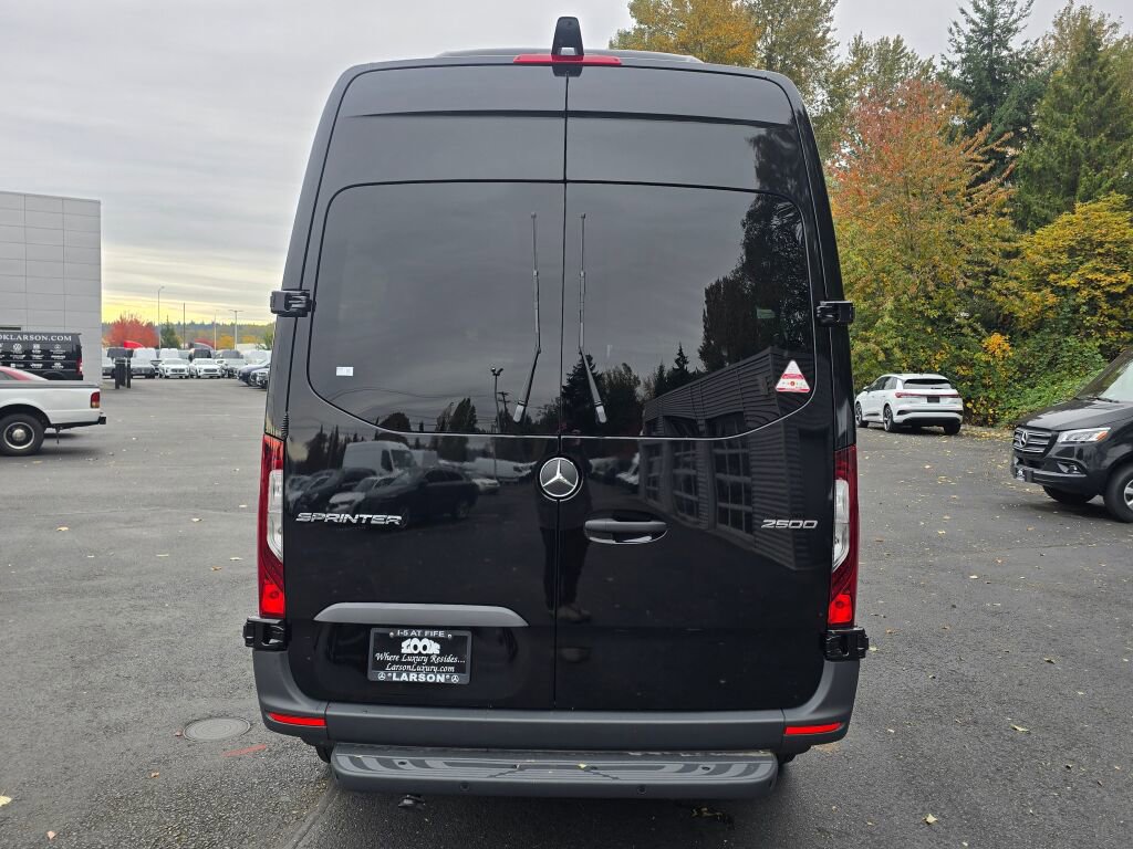 New 2025 Mercedes-Benz Sprinter 2500 image 5