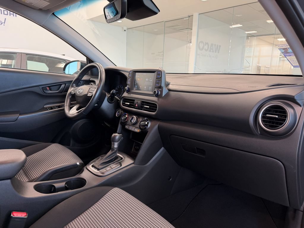 Used 2021 Hyundai Kona SEL Plus FWD image 16