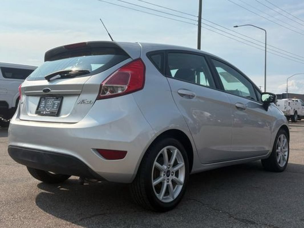 Used 2015 Ford Fiesta SE w/ Equipment Group 201A FWD image 6