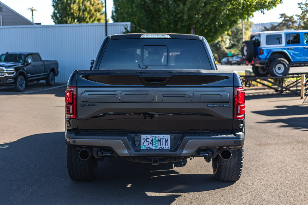 Used 2018 Ford F150 Raptor w/ Equipment Group 802A Luxury AWD/4WD image 12
