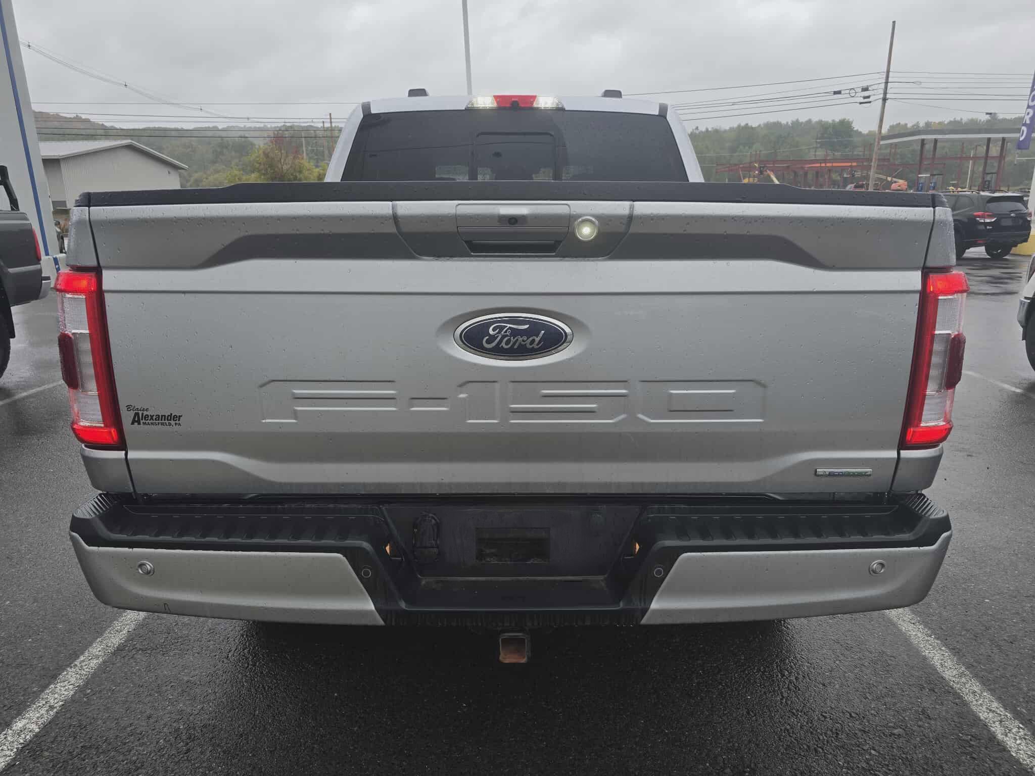 Used 2023 Ford F150 Lariat image 4