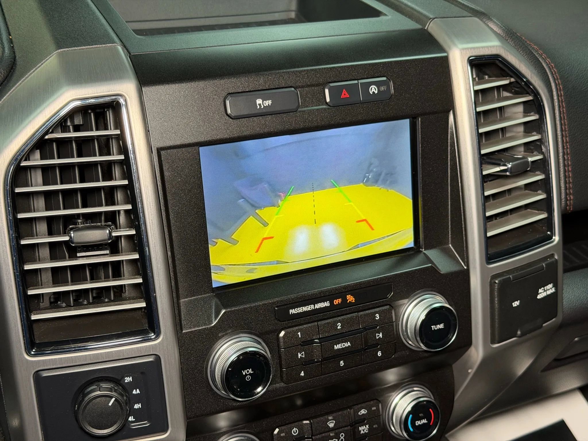 Used 2019 Ford F150 Platinum image 45