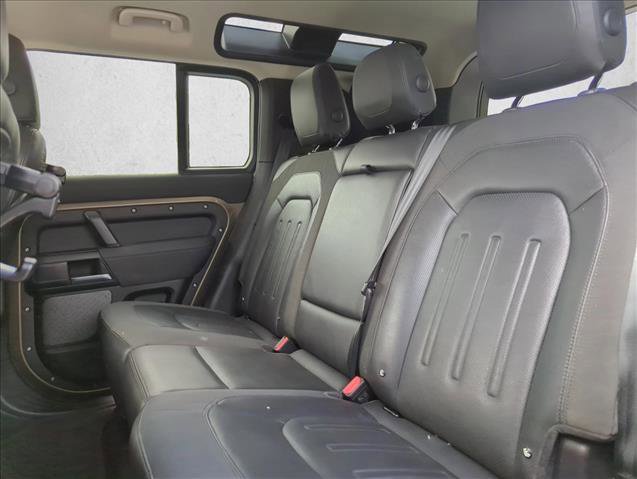 Used 2020 Land Rover Defender 110 S image 22