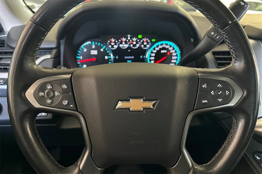 Used 2020 Chevrolet Tahoe Premier w/ Premier 6.2L Value Package image 26