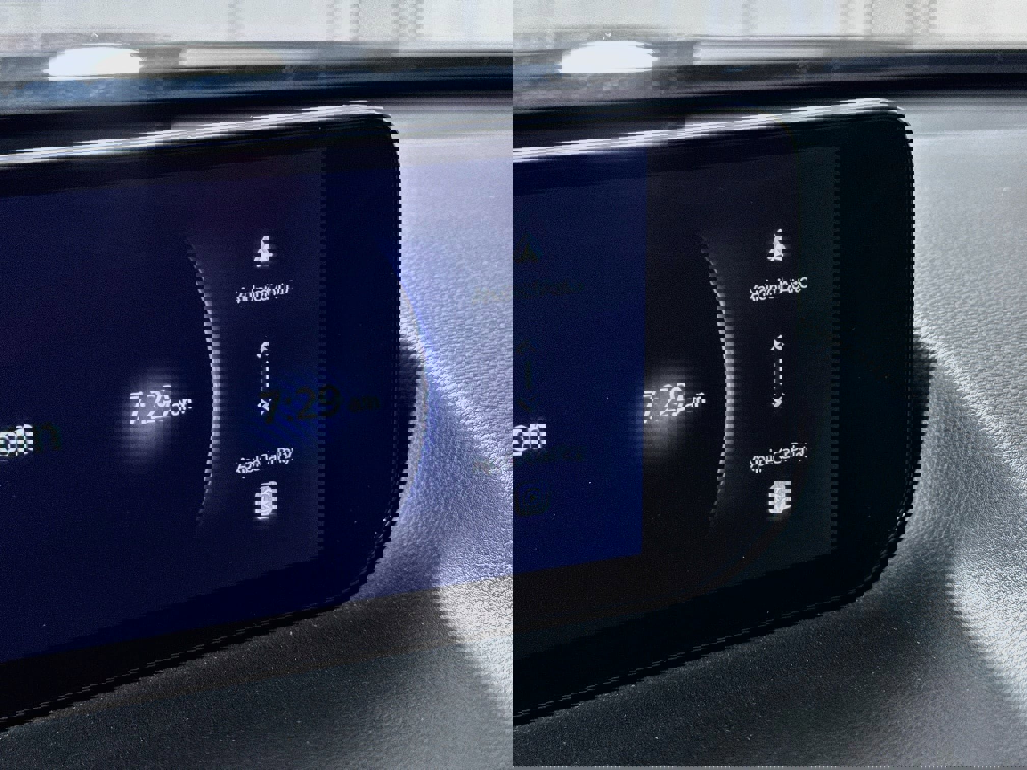 Used 2025 MAZDA CX-50 2.5 Hybrid w/ Premium Plus Pkg image 2