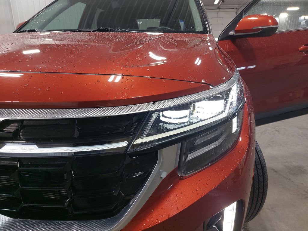 Used 2024 Kia Seltos SX image 31
