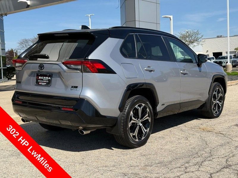Used 2025 Toyota RAV4 XSE w/ Weather Package AWD/4WD image 3
