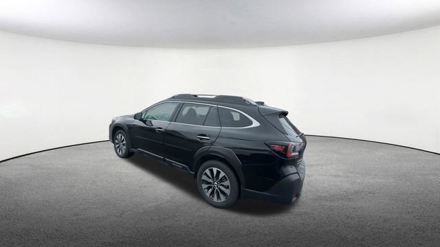 Used 2025 Subaru Outback Touring AWD/4WD image 7