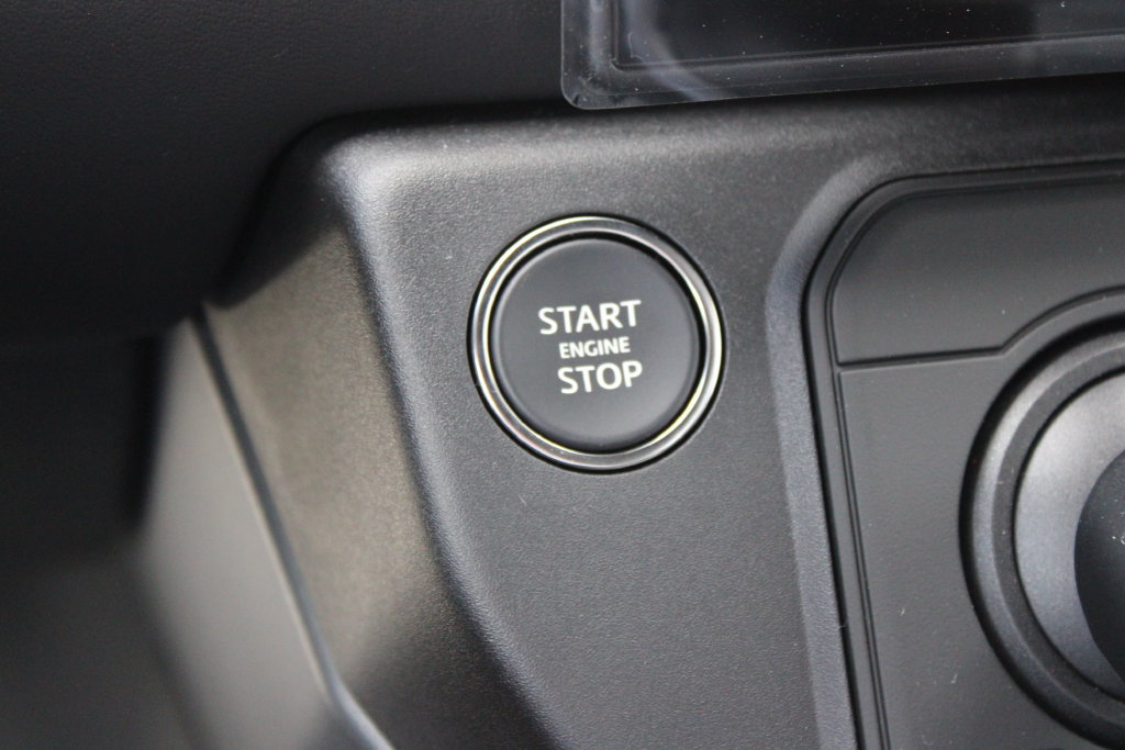 New 2026 Land Rover Defender 110 X-Dynamic SE AWD/4WD image 19