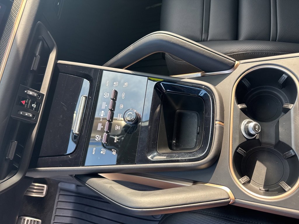 Used 2024 Porsche Cayenne Turbo GT image 35