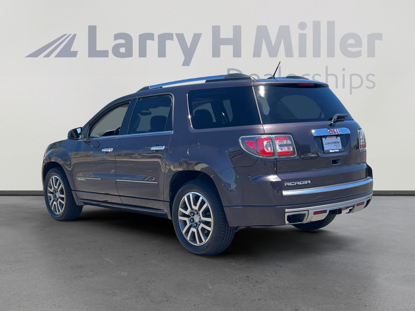Used 2015 GMC Acadia Denali FWD image 3