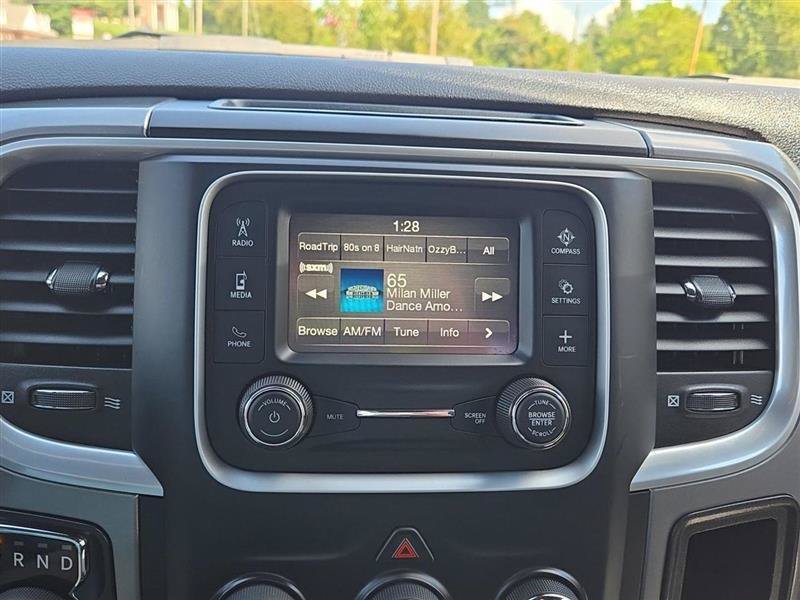 Used 2024 RAM 1500 Warlock AWD/4WD image 17