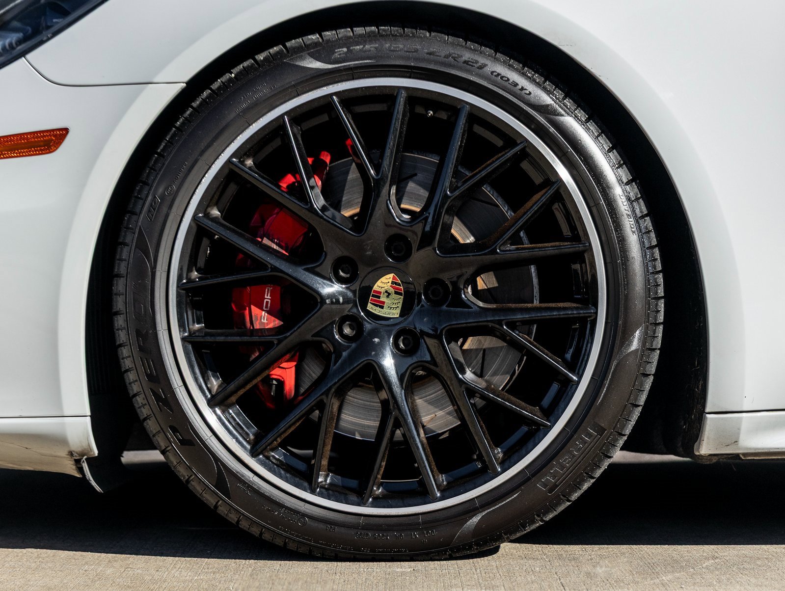 Used 2020 Porsche Panamera GTS image 13