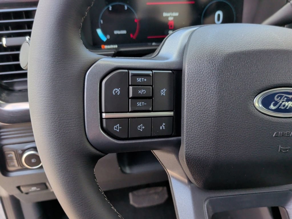 New 2026 Ford F350 Lariat w/ FX4 Off-Road Package AWD/4WD image 19