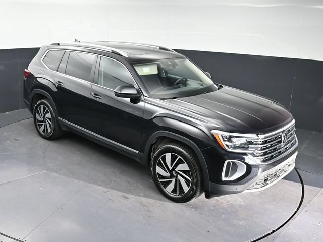 Used 2025 Volkswagen Atlas SEL AWD/4WD image 25