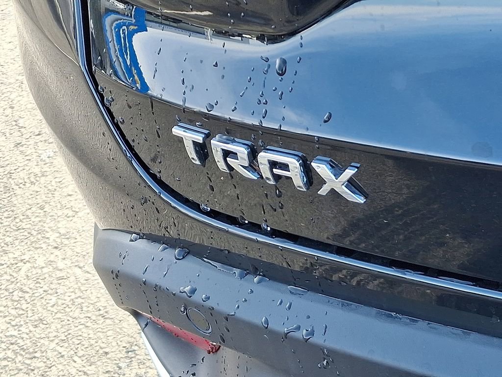 New 2026 Chevrolet Trax LT w/ Sunroof Package image 11