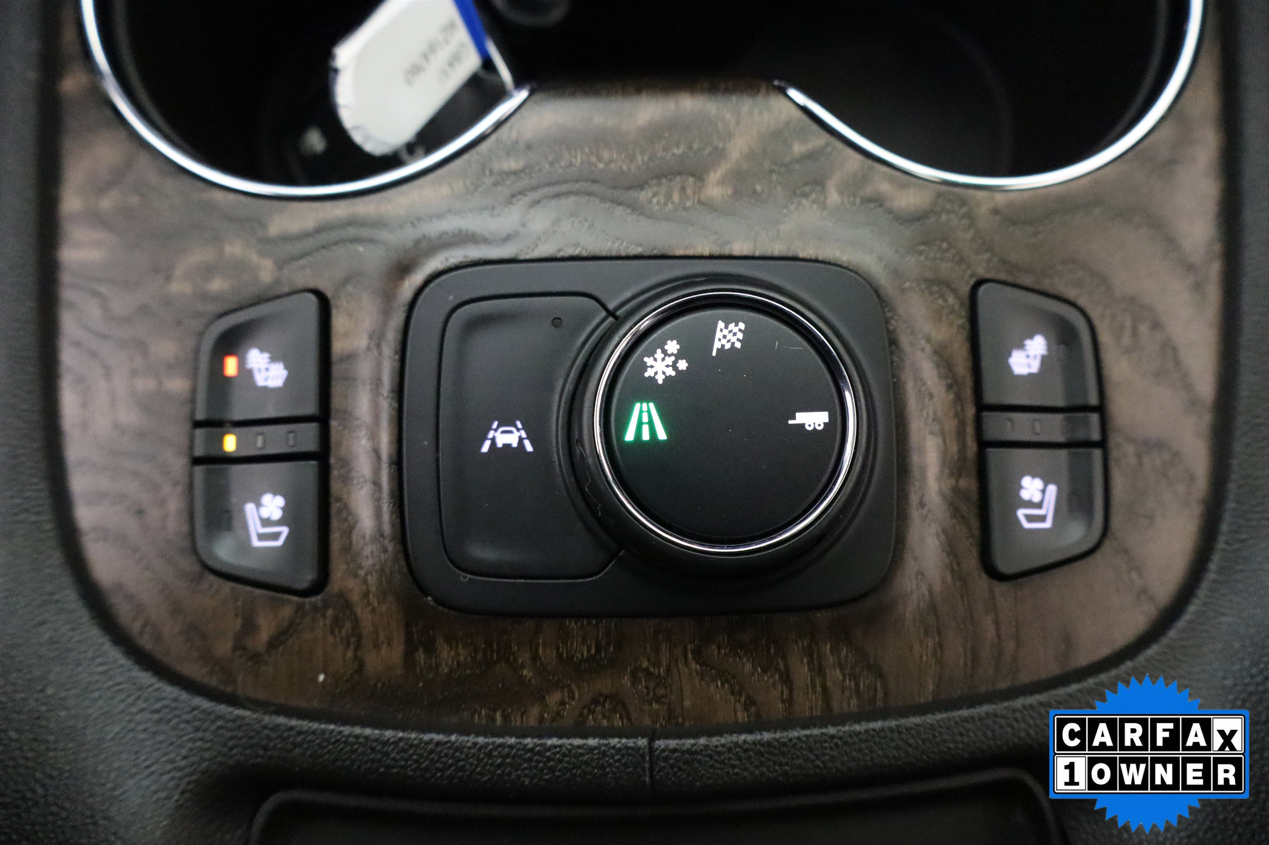 Certified 2021 GMC Acadia Denali w/ Denali Technology Package image 27