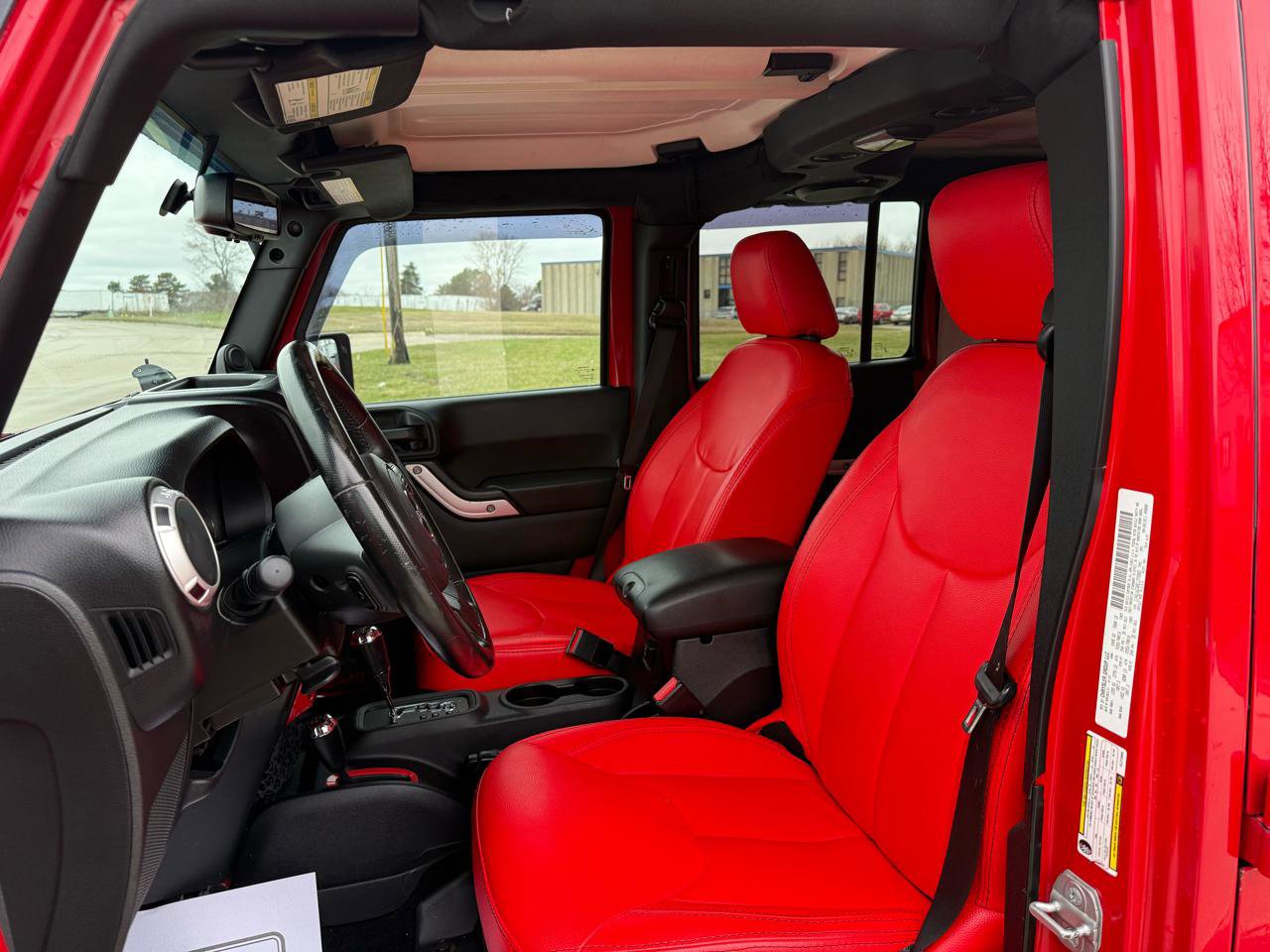 Used 2014 Jeep Wrangler Unlimited Sahara w/ Dual Top Group image 10