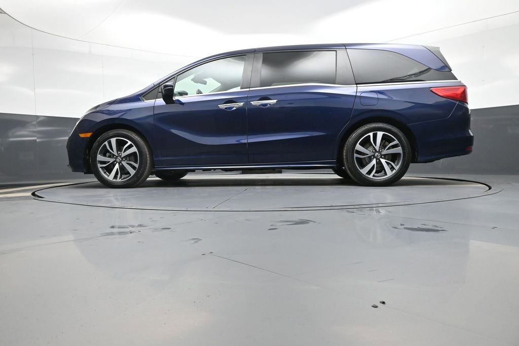 Certified 2023 Honda Odyssey Touring image 36