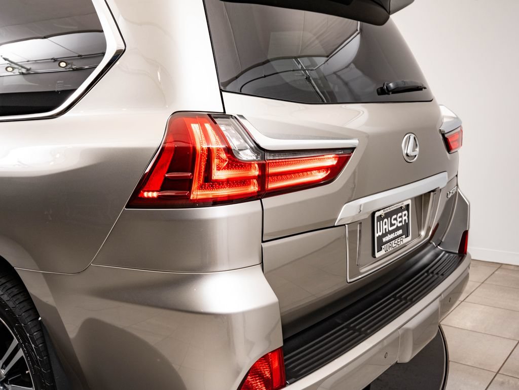 Certified 2021 Lexus LX 570 4WD w/ Luxury Package image 19