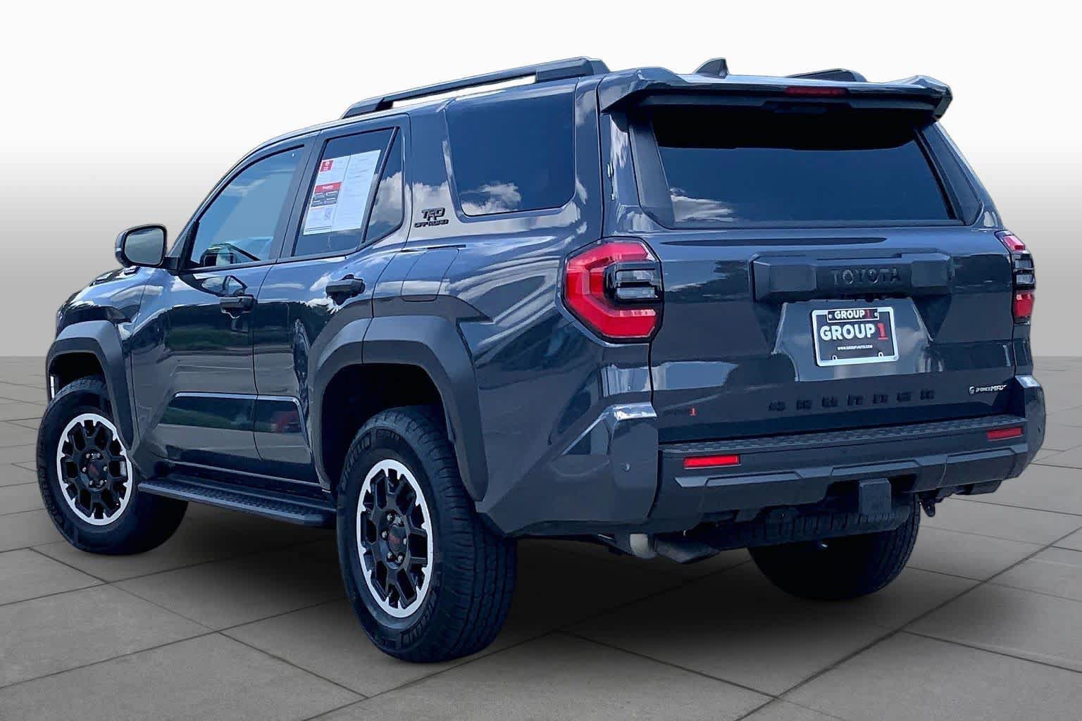 Certified 2025 Toyota 4Runner TRD Off-Road Premium AWD/4WD image 12