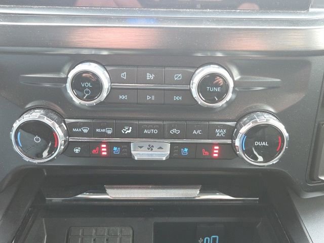 Used 2024 Ford F250 Lariat w/ Lariat Ultimate Package image 40