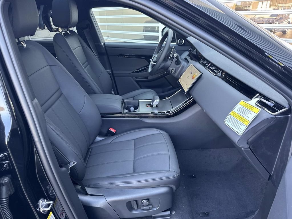 New 2026 Land Rover Range Rover Evoque S AWD/4WD image 9