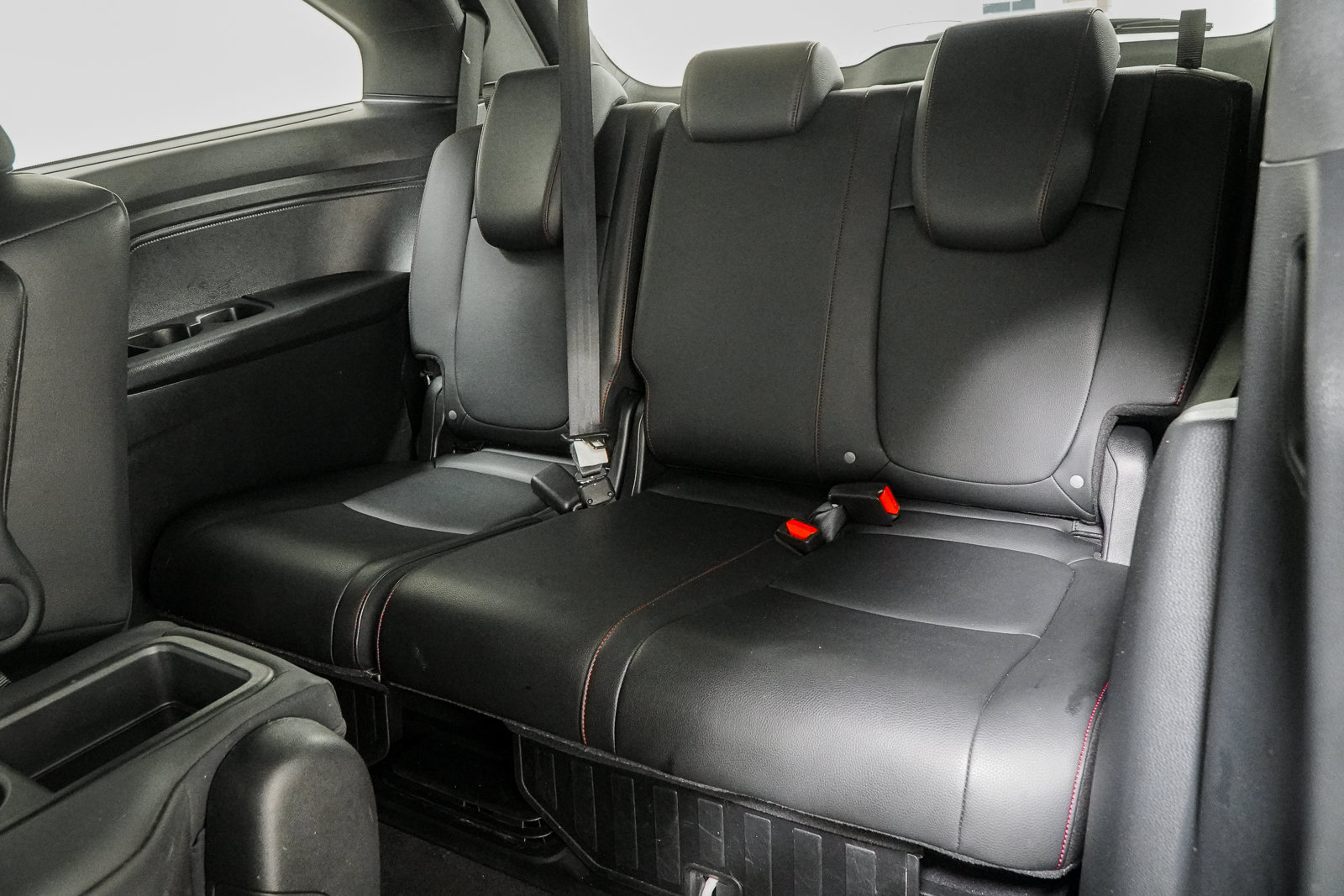 Used 2025 Honda Odyssey Sport-L image 44