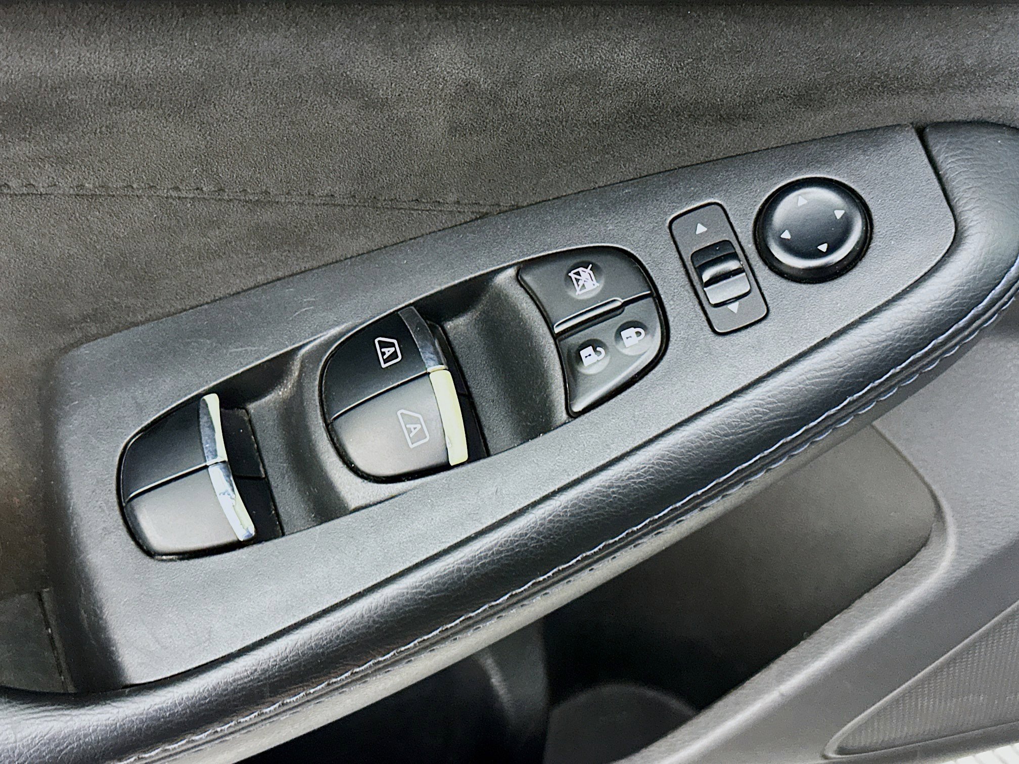 Used 2016 Nissan Maxima SR FWD image 15