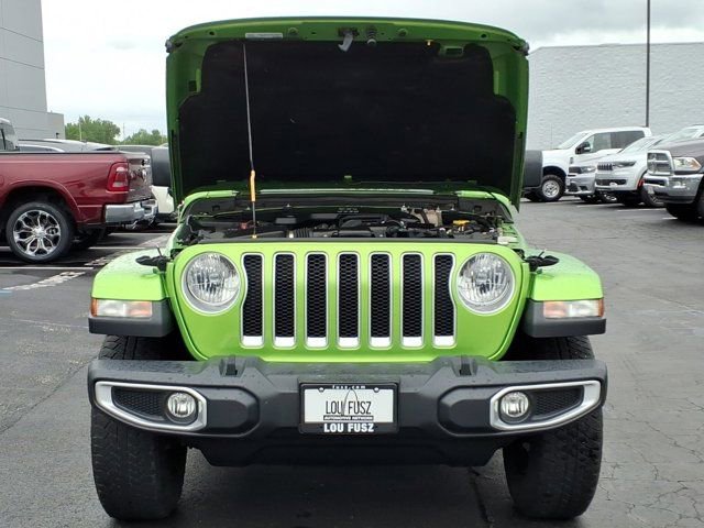 Used 2019 Jeep Wrangler Unlimited Sahara AWD/4WD image 30