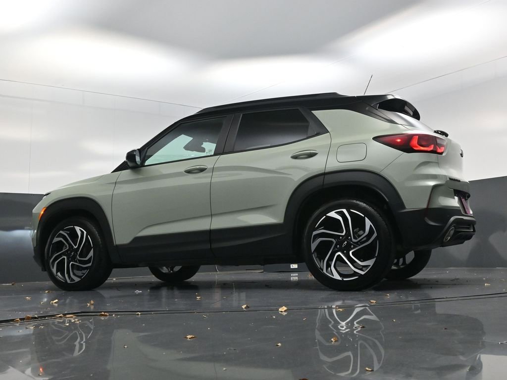 Used 2024 Chevrolet TrailBlazer RS w/ Driver Confidence Package image 19