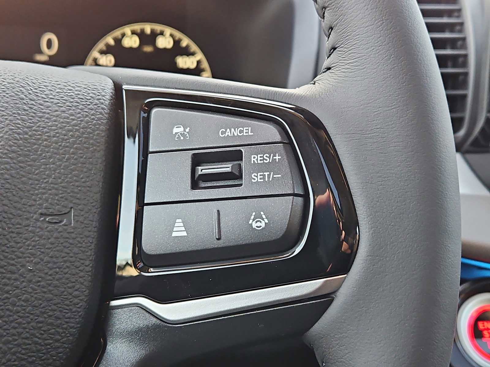 New 2026 Honda Odyssey Touring image 15