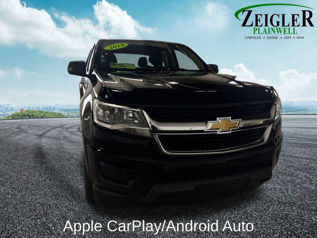 Used 2019 Chevrolet Colorado W/T w/ WT Convenience Package AWD/4WD image 8