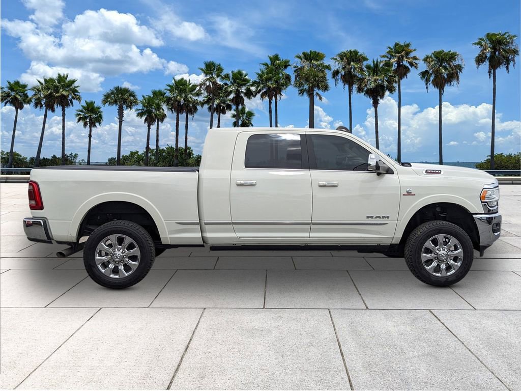 Used 2022 RAM 3500 Limited image 9